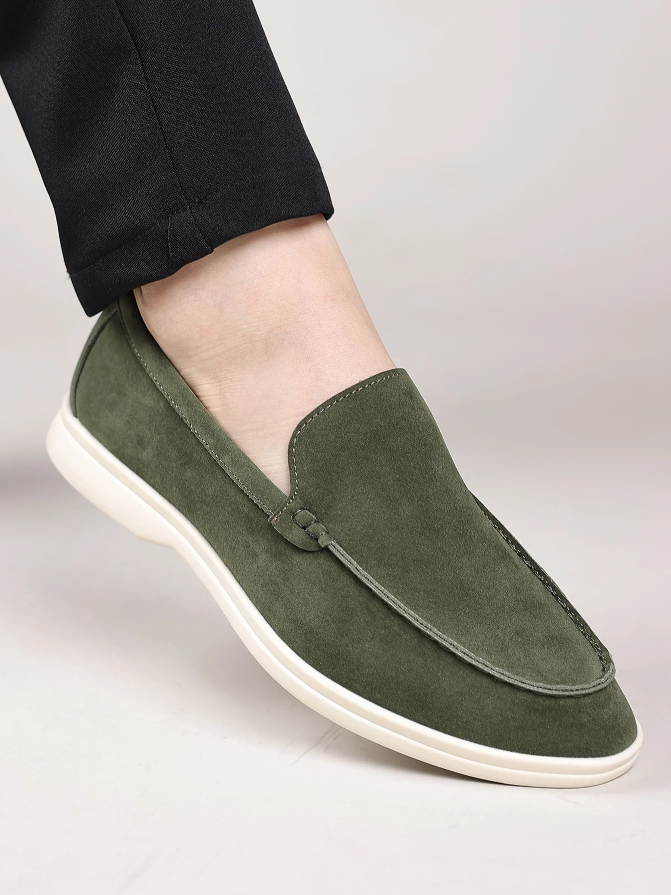 Men's British loafers retro casual one foot casual versatile lazy shoes