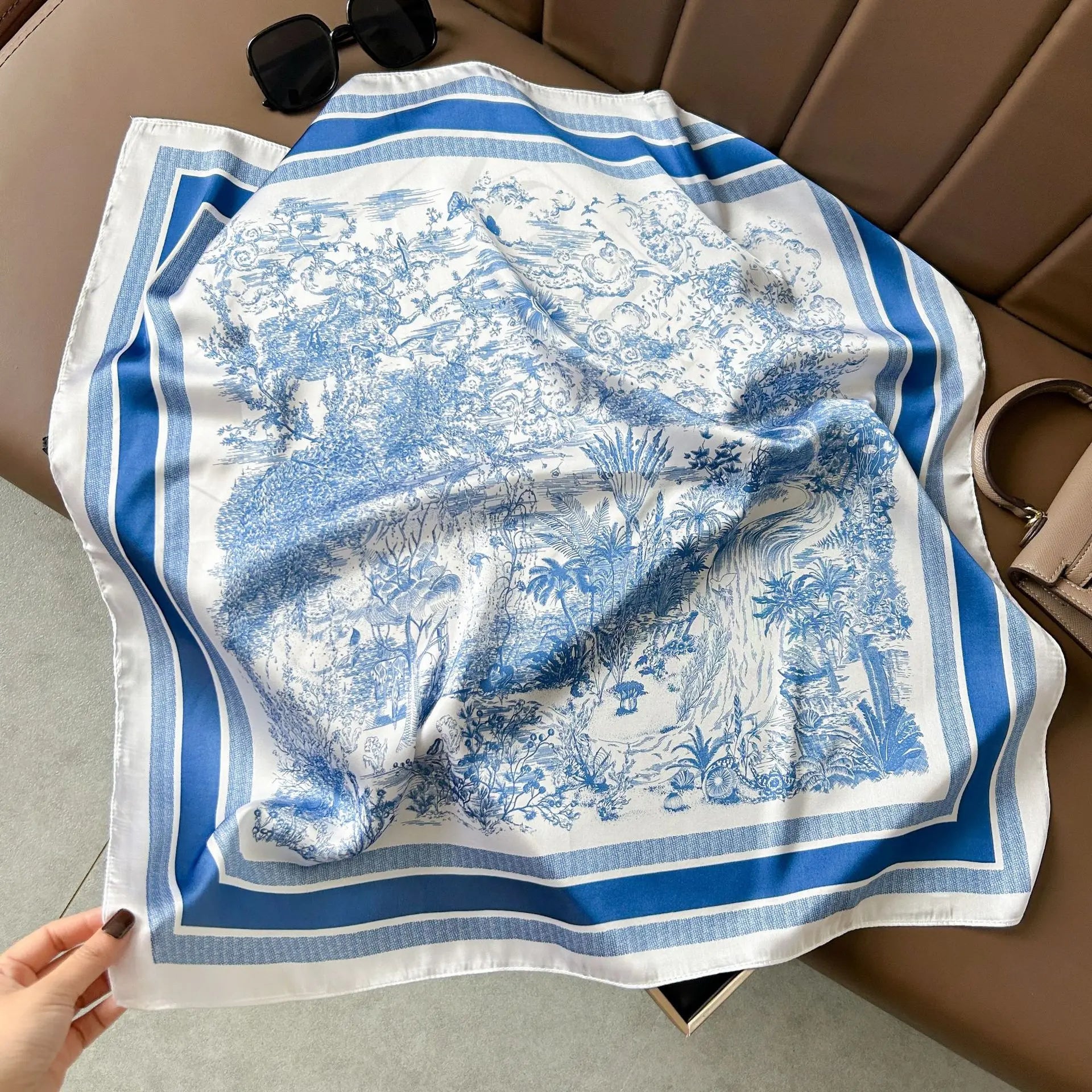 70*70cm New Literary Fashionable Bandana Simulation Silk Temperament Square Scarves Women Spring/Summer Soft Satin Scarf