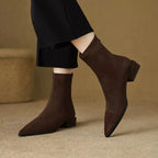 Plus-size women's boots 2025 winter fashion pointed-toe design short boots with zippers on the back, slim low-heeled nude boots